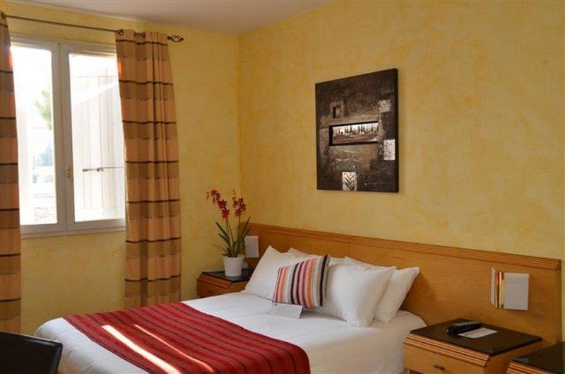 Hotel Et Spa Les Cleunes Oleron Сен-Трожан-ле-Бен Экстерьер фото