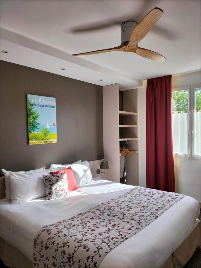 Hotel Et Spa Les Cleunes Oleron Сен-Трожан-ле-Бен Экстерьер фото